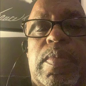 Meet your Posher, Sterling